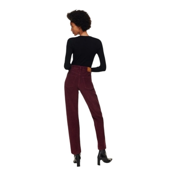 ARITZIA DENIM FORUM The '90s Joni High Rise Loose
30L in Spiced Burgundy Sz 26 - Picture 5 of 12